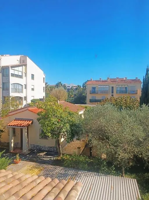 Villa Bord De Mer Et Base Nature Frejus